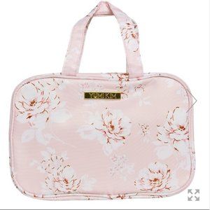 NWT Yumi Kim Hanging Travel Case *FREE 🎁* w/purch